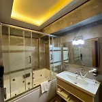 Hotel Golden Rose Deluxe 3*