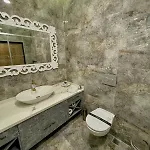 Hotel Golden Rose Deluxe 3*