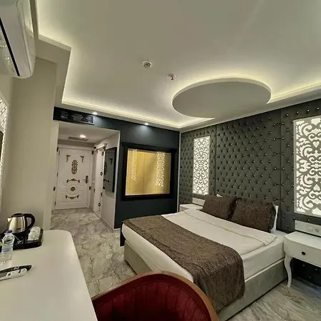 Golden Rose Deluxe 3*