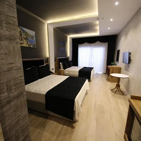 Golden Rose Deluxe Otel