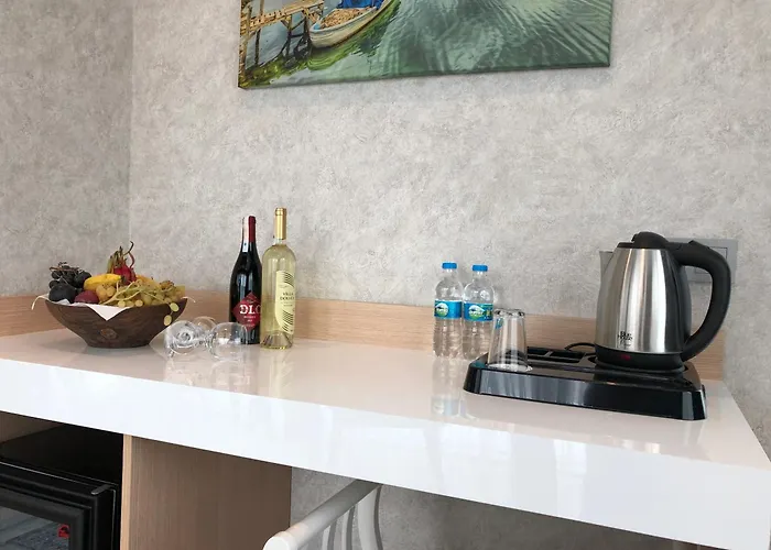 Golden Rose Deluxe 3*