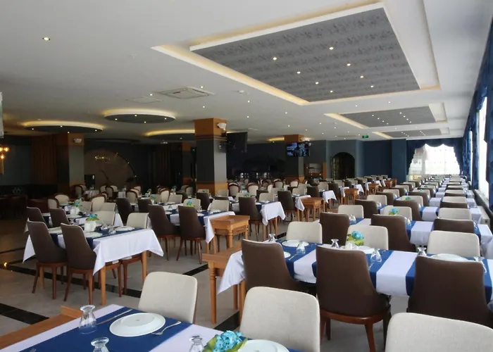 Golden Rose Deluxe 3* Manisa