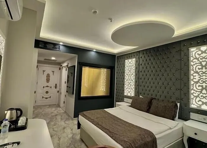 Hotel Golden Rose Deluxe