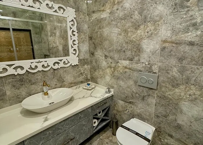 Szálloda Golden Rose Deluxe 3*